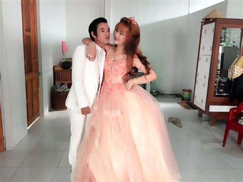 Hot boy kẹo kéo giấu kín chuyện có vợ con suốt 5 năm đi thả thính hơn 100 gái xinh