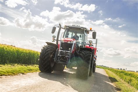 Massey Ferguson MF 7S 155 Fiches techniques données techniques 2021