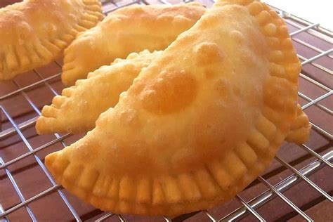 Delicious cheese pies - My Greek Dish