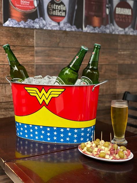 Balde De Gelo Oval Wonder Woman Body Customs Urban