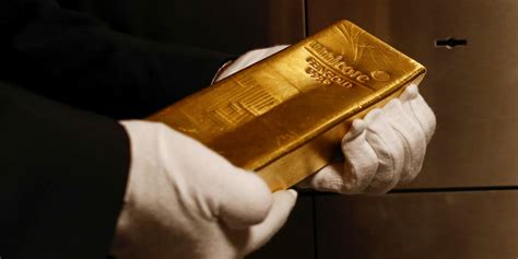 Goldman Hikes 12 Month Gold Price Forecast To 2 000 Oz