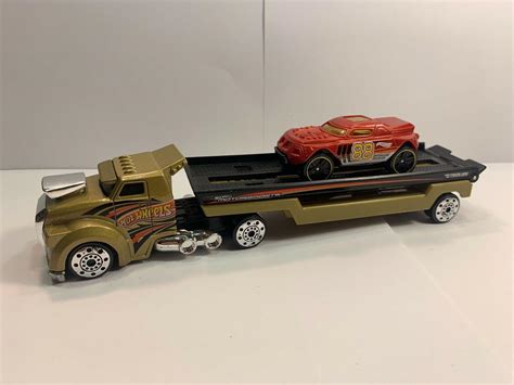 1/64 Hot Wheels Semi Truck Hauler (Gold Motorsports Flatbed Car Hauler ...