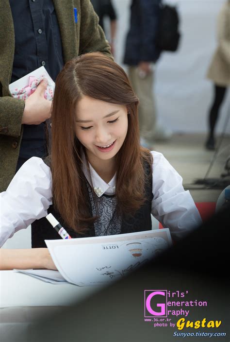 Lotte Fansign Yoona Im Yoona Photo Fanpop