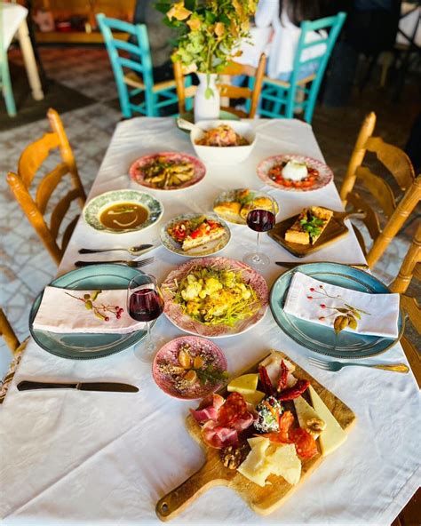 Fustanella Farm: Tirana’s farm-to-table restaurant – The Albania Insider