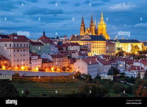 Night falls at Hradcany Castle Stock Photo - Alamy