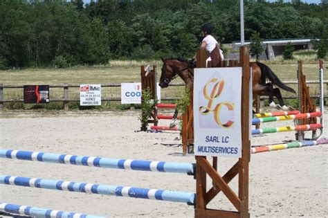 Dernier concours pour la saison à Jumping88 Commune d Uxegney