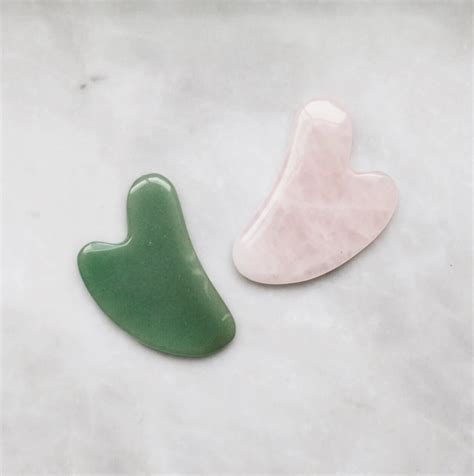 Alles was ihr über Gua Sha wissen müsst | Beauty | Lifestyle | Magazin ...