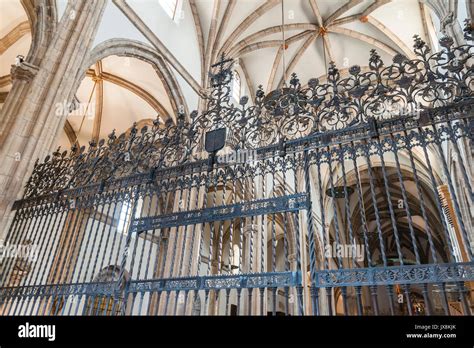 Catedral Magistral De Los Santos Ni Os Justo Y Pastor Alcal De