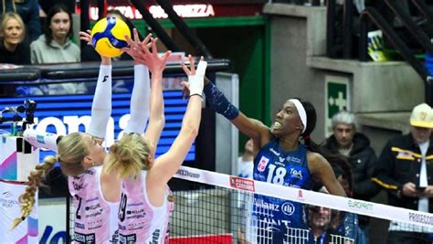 Pallavolo Serie A F Il Punto Sulle Squadre Favorite Per Lo