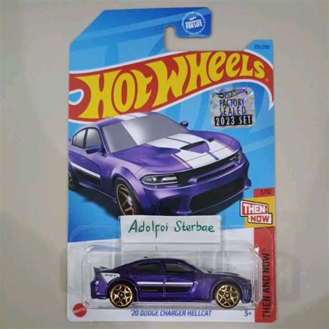 Jual Hotwheels Hot Wheels 20 Dodge Charger Hellcat Then And Now