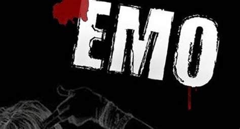 Modern Emo Makeup - DesiComments.com
