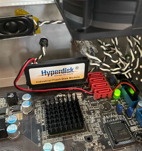 Hyperdisk IDE SSD DOM DMV340 LA2YUA