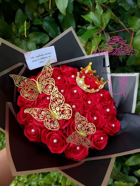 Ramo De Rosas Eternas In 2024 Roses Bouquet Gift Ribbon Rose