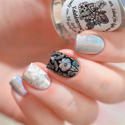 Graduation Nails Designs To Recreate For Your Big Day Graduation