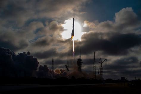 Falcon 9 Launches O3b Mpower C Photos