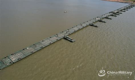 Pontoon Troops Build Floating Bridge In Support Exercise Global Times