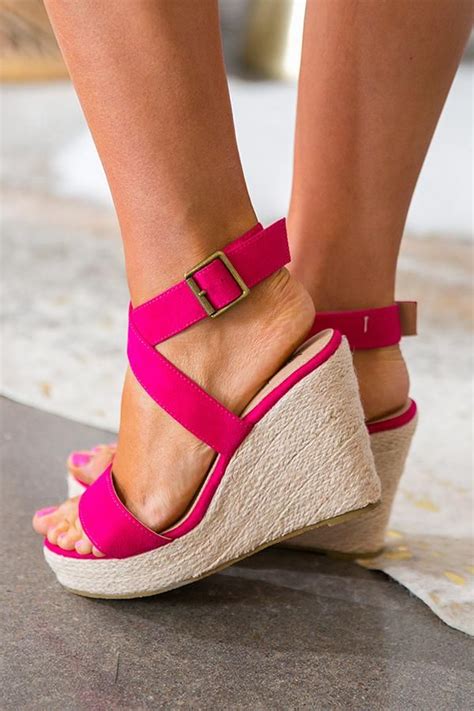 The Malibu Wedge In Fuchsia Pink Wedge Sandals Pink Wedges Gold