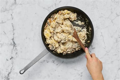 Tortelloni In Creamy Mushroom Sauce Recipe Hellofresh