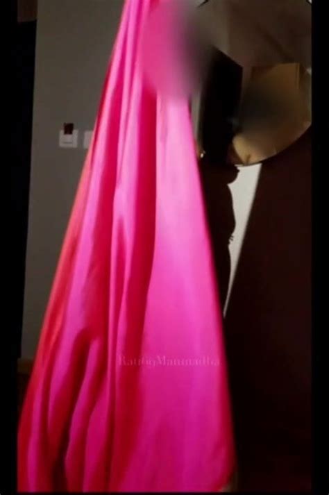 Famous Bhabhi Exposing Herself Free Indian HD Porn Ec XHamster