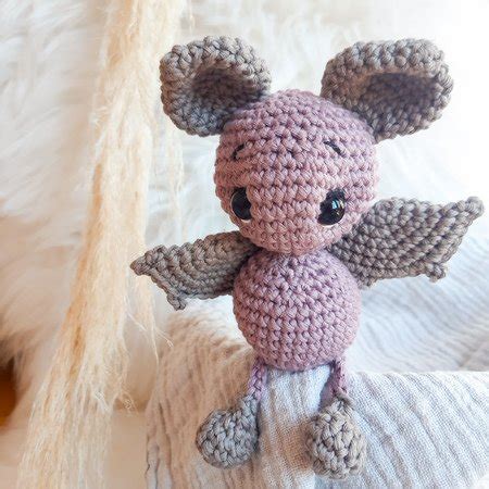 Häkelanleitung Fledermaus Isra PDF Anleitung Amigurumi Tiere häkeln