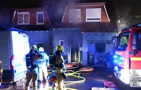 Feuer In Einfamilienhaus Zwei Schwerverletzte LokalKlick Eu