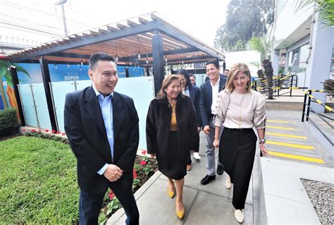 Ministra Ana Mar A Choquehuanca Participo Del Foro De Bodegueros