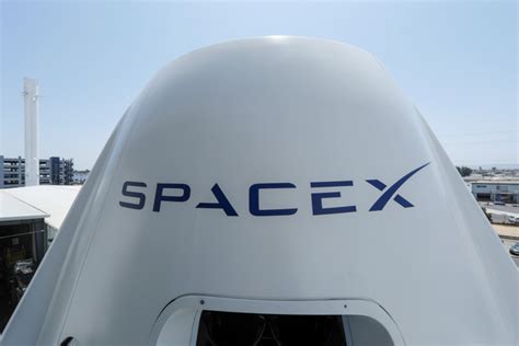 太空版特斯拉超時尚 Spacex公開「天龍號」設計與配備 Ettoday國際新聞 Ettoday新聞雲