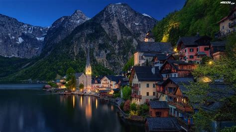 Austria Góry Alpy Salzburskie Miasteczko Hallstatt Jezioro