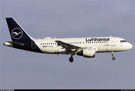 D AILC Airbus A319 114 Lufthansa Maik Voigt JetPhotos