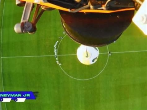 Mundial Qatar 2022 A Neymar Le Tiraron Una Pelota Desde Un Drone Y El