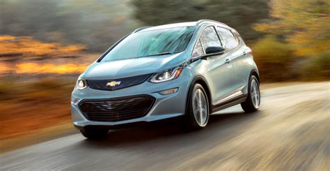 2017 Chevy Bolt EV Has Futuristic Tech That Allows Drivers To Compete