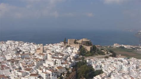 Uno De Los Pueblos Costeros M S Impresionantes De Granada Poco