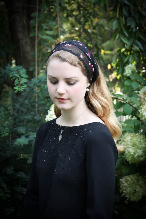 Evintage Veils~ So Soft Headwrap Embroidered Black And Rose Floral Lace