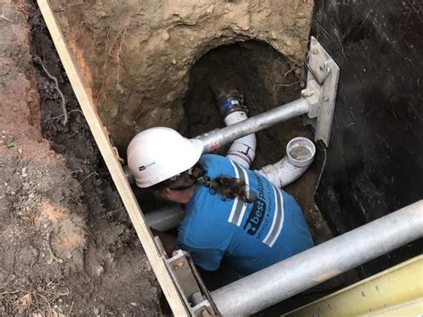 Hiring A Plumber For Sewer Line Repair Inspection