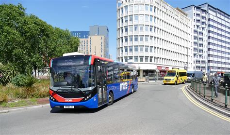 Go Ahead Morebus 253 HF18CJX ADL Enviro 200 MMC At Lansdow Flickr