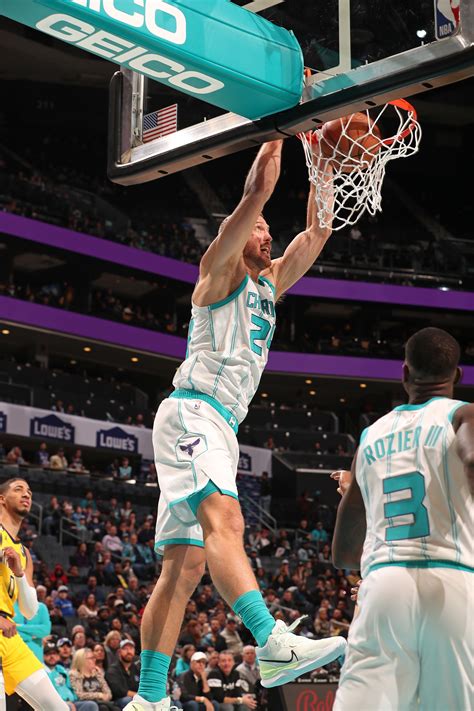 Hornets vs Pacers Gallery - 11/16/22 Photo Gallery | NBA.com