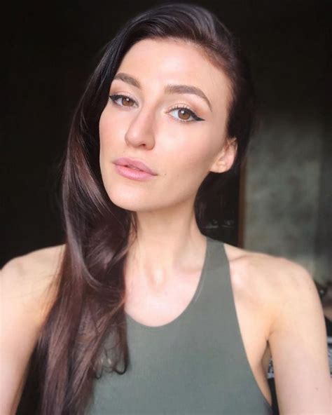 Hot Nude Pic 1 Reply 1771298 NameThatPorn