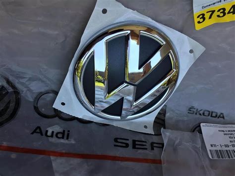 Emblema Vw Trasero Cajuela Jetta A6 Mk6 Polo Vento Original 289 00