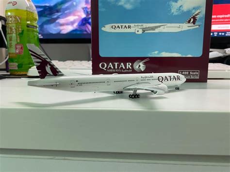 1 400 Phoenix Qatar Boeing 777 300ER A7 BOB Hobbies Toys Toys