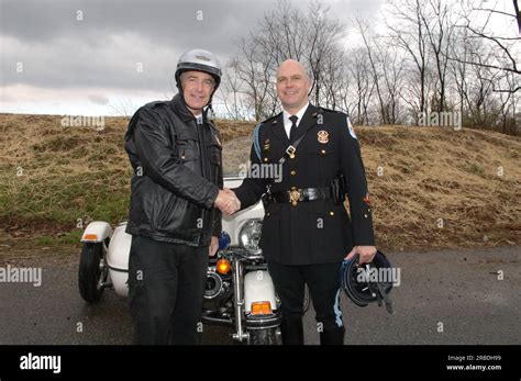 U.S. Park Police motorcycle unit on hand for annual St. Patrick's Day ...