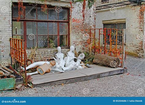 Discarded Nude Mannequins In Junkyard Stock Photo Image Of Mannequins Junkyard
