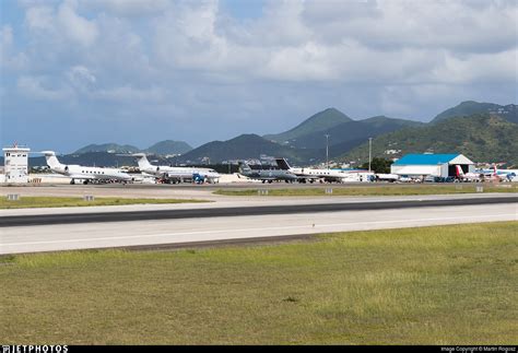 TNCM | Airport | Ramp | Martin Rogosz | JetPhotos