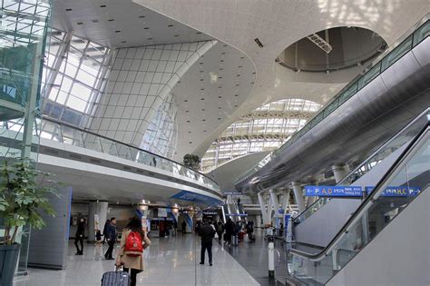 10 Bandara dengan Staf Terbaik di Dunia | FORTUNE Indonesia