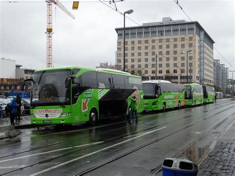 Flixbus Meinfernbus Mercedes Benz Tourismo Und Andere Reisebusse Am 04