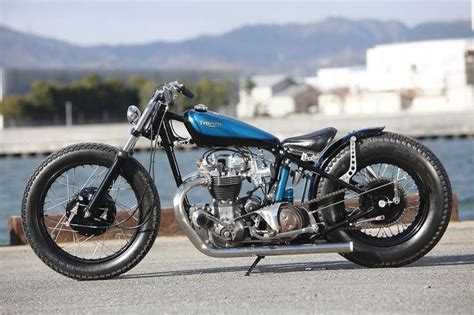 Moto Mania World Roundup Vol Triumph Cafe Racer Bobber