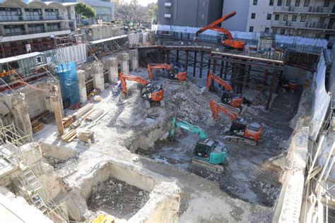 仮称 新中央区総合庁舎他建設工事 地下掘削躯体解体が進む こべるん 変化していく神戸