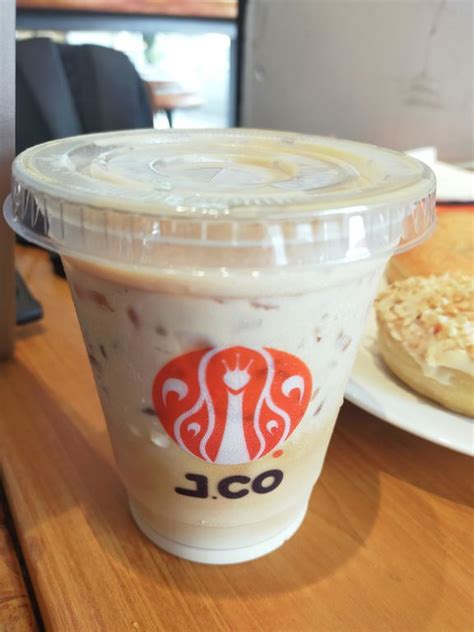 PALING SUKA Sama DONAT JCO Review SarMeL Di Restoran J CO Donuts