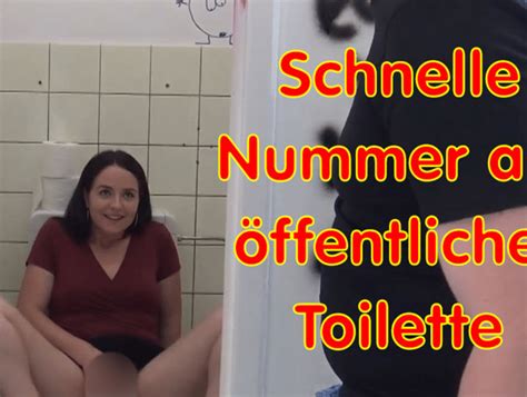 DannyGaga Schnelle Nummer auf öffentlicher Toilette Porn kostenlos