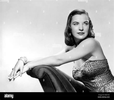 Ella Raines Stock Photo Alamy