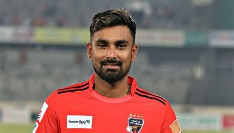 liton fined  misbehaving  umpire